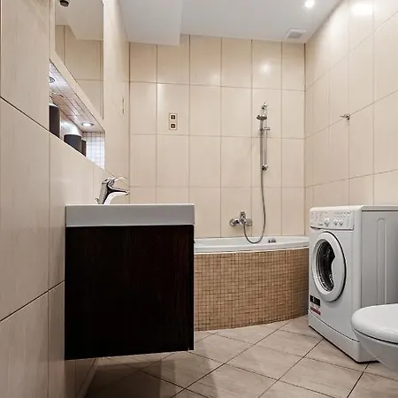 Quiet Koscielna Old Town *