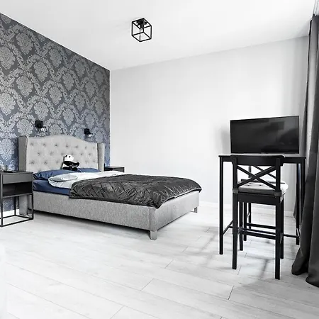 Quiet Koscielna Old Town Warschau