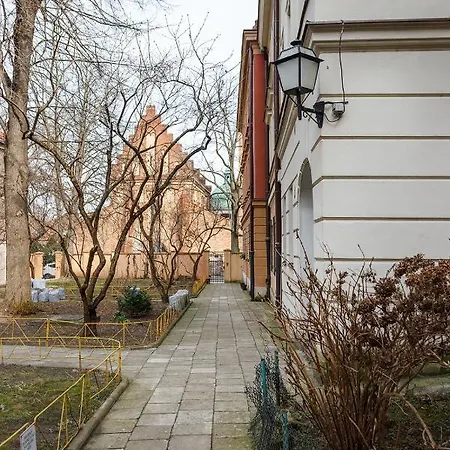 Quiet Koscielna Old Town Warsaw